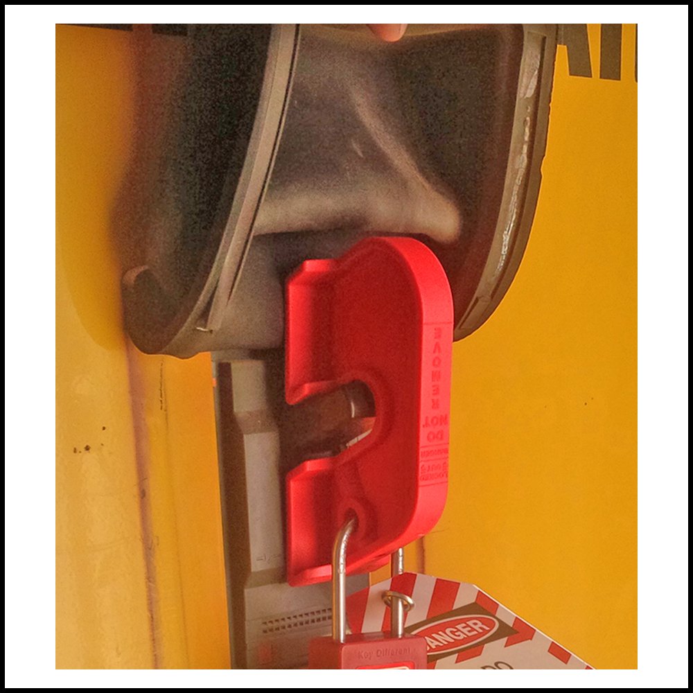 CIRCUIT BREAKER LOCKOUT, CB–BT–CTBL - Image 5